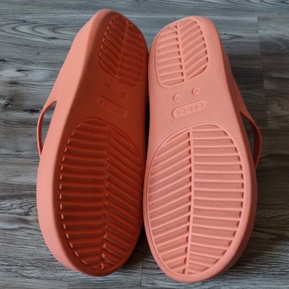 Crocs Getaway Platform Bright Orange Flip Flops Sandals Womens Size 11 - Picture 4 of 5